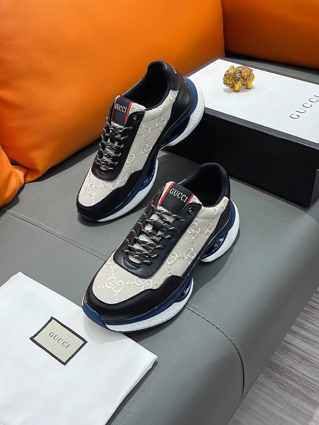 Men's shoes GUCCI "Gucci" P440 Regular size: 38-44 (casual shoes) Product materials: Selected cowhide upper, soft sheepskin lining; original outsole.